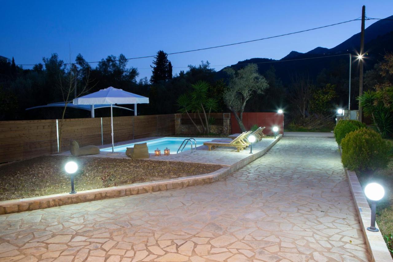 Red Villa Nydri  Luaran gambar